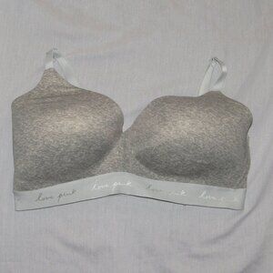 NWT PINK Victoria's Secret Wear Everywhere Wireless Lightly Lined Gray Bra 40DDD